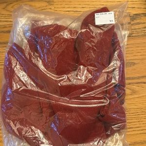 Cashmere sweater XS brand new